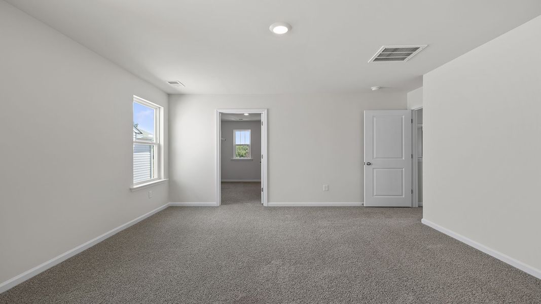Spacious, unfurnished interior of a new home in Durbin Meadows, Fountain Inn (Image 28). Spacious, unfurnished interior of a new home in Durbin Meadows, Fountain Inn (Image 28).