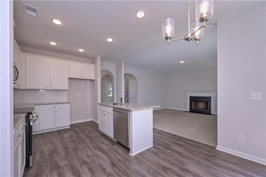 Furnished interior view inside a new home in , Villa Rica (Image 7).