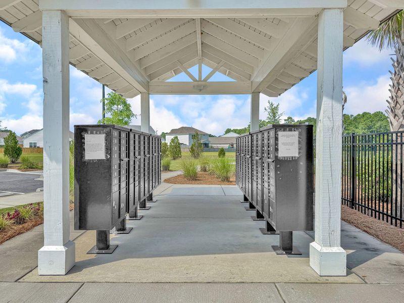 Community amenities in , Summerville (Image 39).