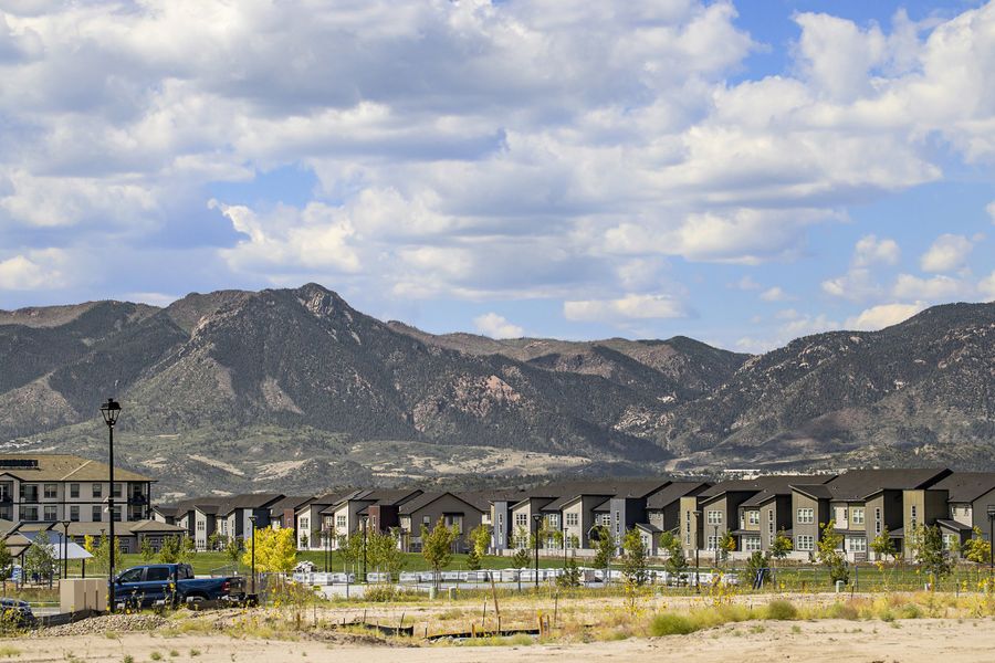Image 22 of a home in Parkside at Victory Ridge.