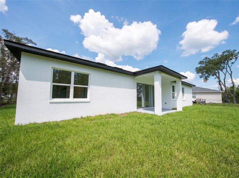 Exterior details and patio area of a home in , Ocala (Image 23). Exterior details and patio area of a home in , Ocala (Image 23).