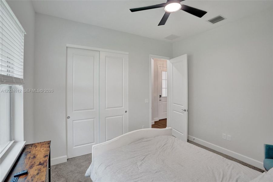Spacious, unfurnished interior of a new home in , Westlake (Image 26).