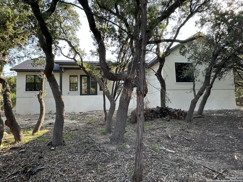 Image 33 of a home in . Image 33 of a home in .