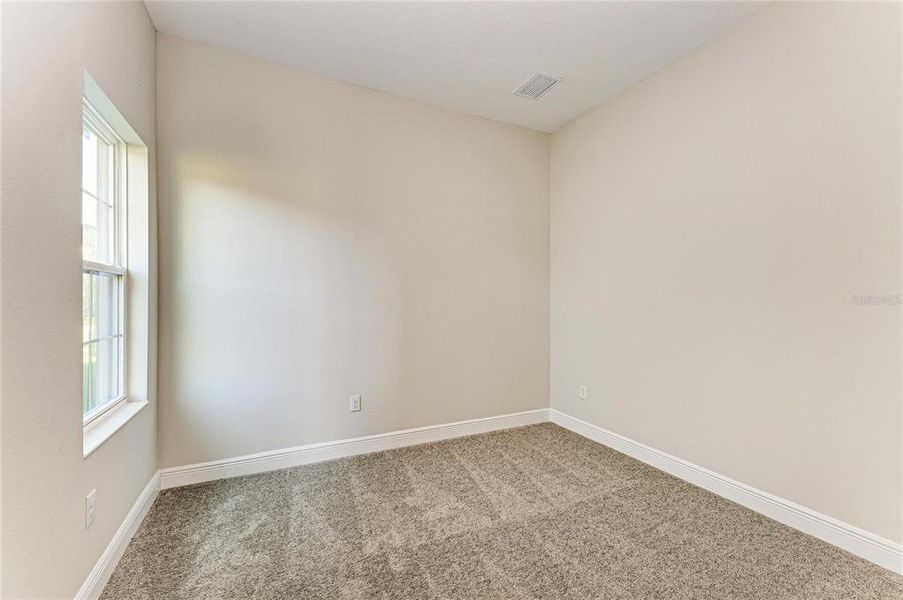 Spacious, unfurnished interior of a new home in Crosswind Point, Parrish (Image 25).