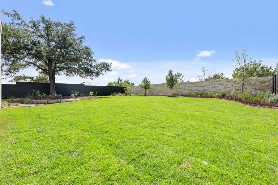 Image 33 of a home in Milky Way at River Place.