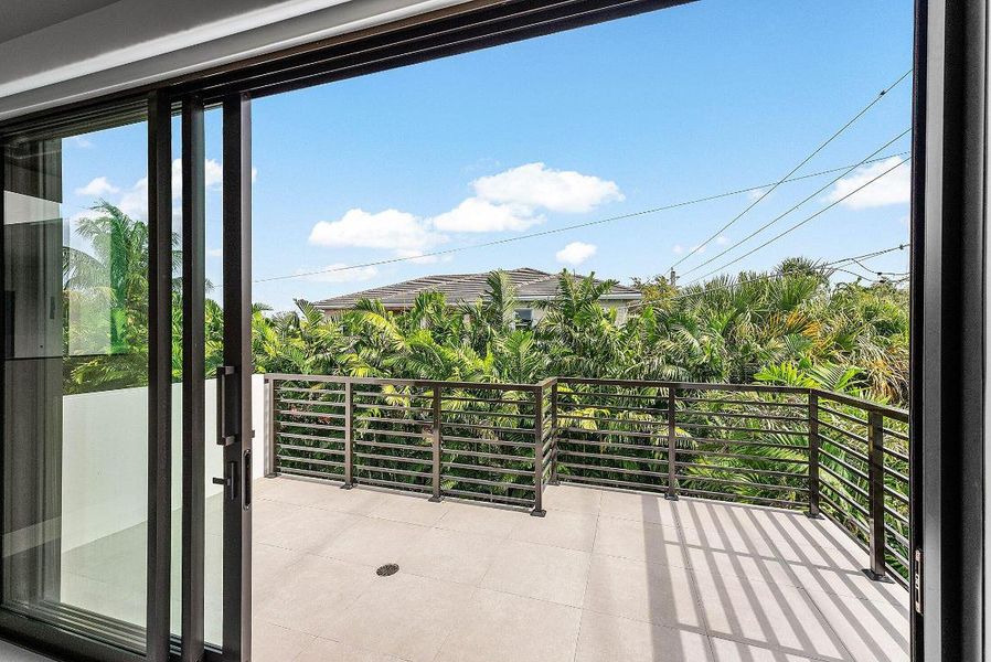 048-499Northeast4thStreet-BocaRaton-FL-3