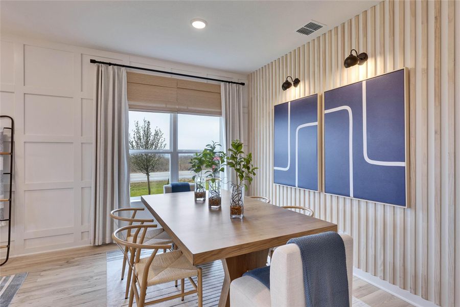 Model home photos of similar floorplans, not pictures of actual home. Model home photos of similar floorplans, not pictures of actual home.