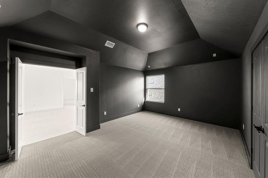 Spacious, unfurnished interior of a new home in Valencia on The Lake, Little Elm (Image 28).