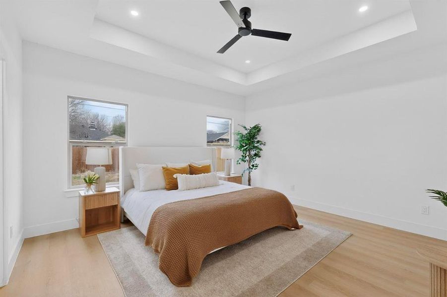 Furnished interior view inside a new home in , Dallas (Image 10).