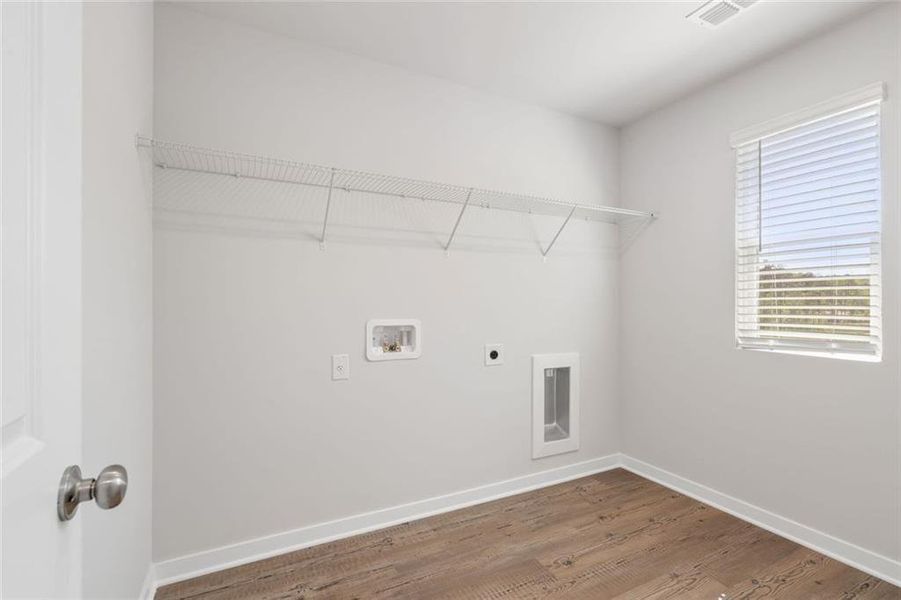 Spacious, unfurnished interior of a new home in Parkview Estates, South Fulton (Image 24). Spacious, unfurnished interior of a new home in Parkview Estates, South Fulton (Image 24).