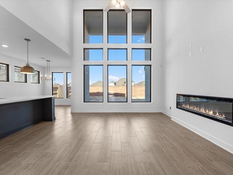 Representative image. Features, specifications, selections and colors may vary. Representative image. Features, specifications, selections and colors may vary.