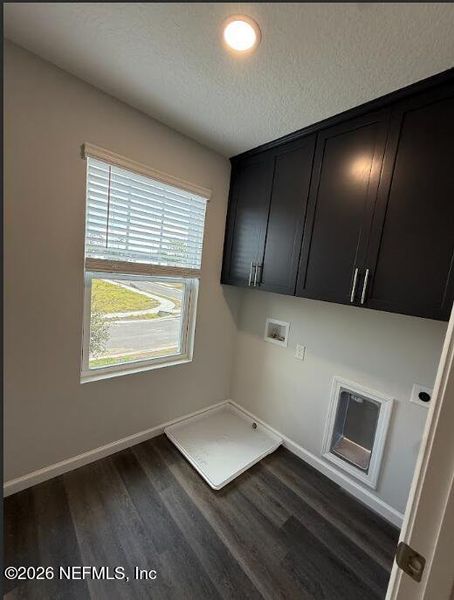 Spacious, unfurnished interior of a new home in , Jacksonville (Image 23).