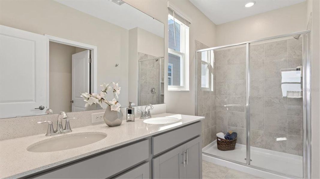 Furnished interior view inside a new home in , Clermont (Image 5).