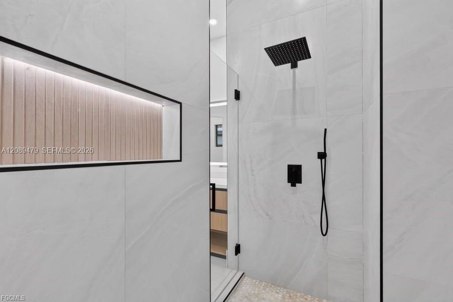 Close-up of interior finishes inside a home in , Cape Coral (Image 18). Close-up of interior finishes inside a home in , Cape Coral (Image 18).