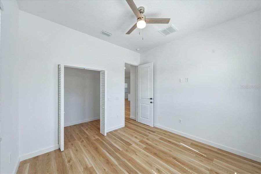 Spacious, unfurnished interior of a new home in , Punta Gorda (Image 57).