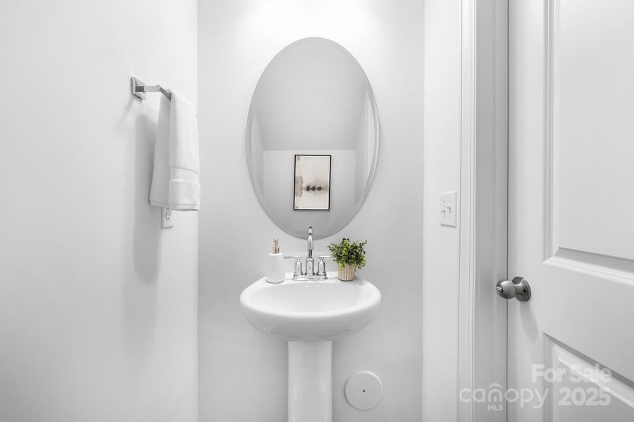 Image 25 of a home in .