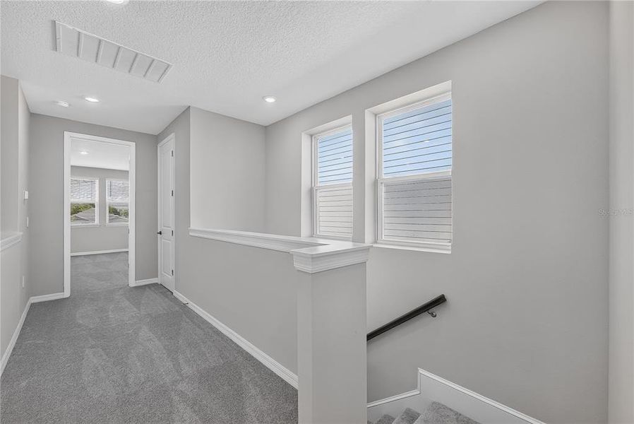 Spacious, unfurnished interior of a new home in Center Lake Ranch Community Group Page, St. Cloud (Image 27).