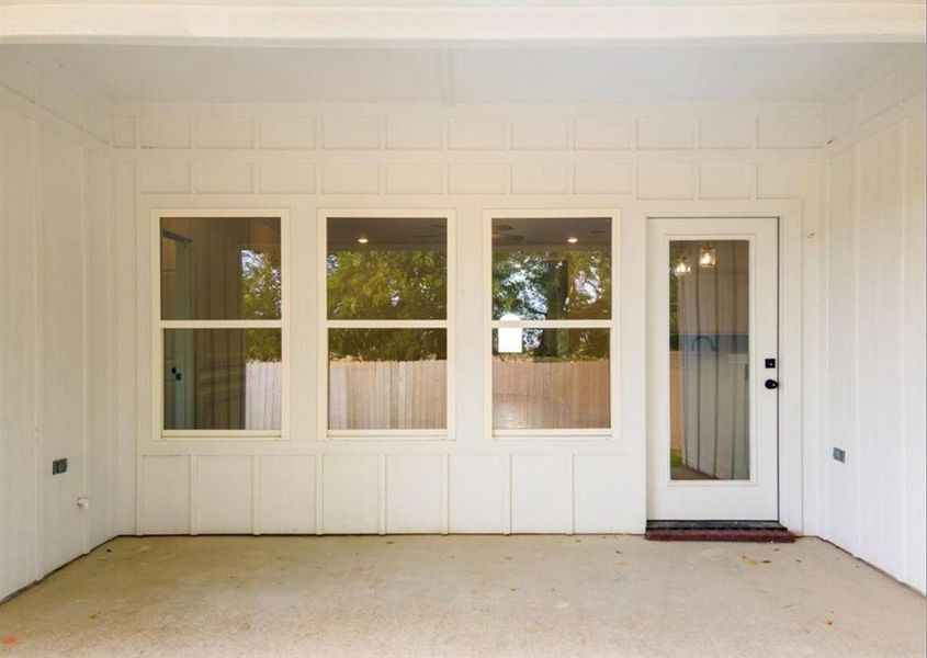Exterior details and patio area of a home in , Belton (Image 3).