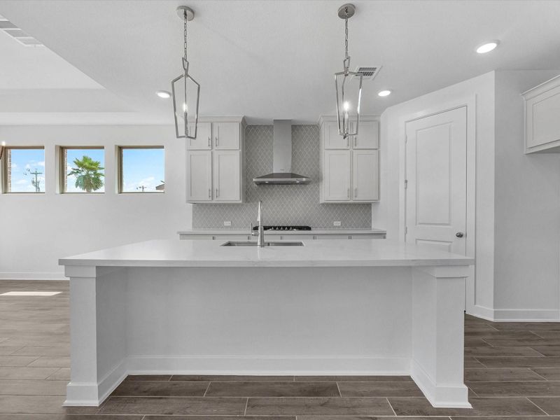 Furnished interior view inside a new home in Lago Mar, Texas City (Image 3).