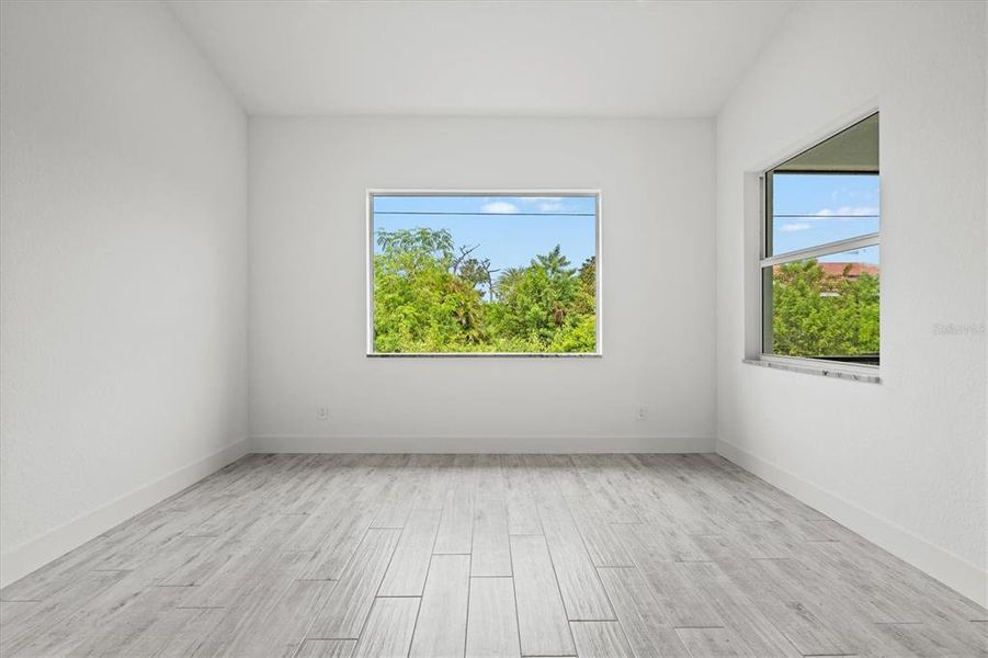 Spacious, unfurnished interior of a new home in , Englewood (Image 22).