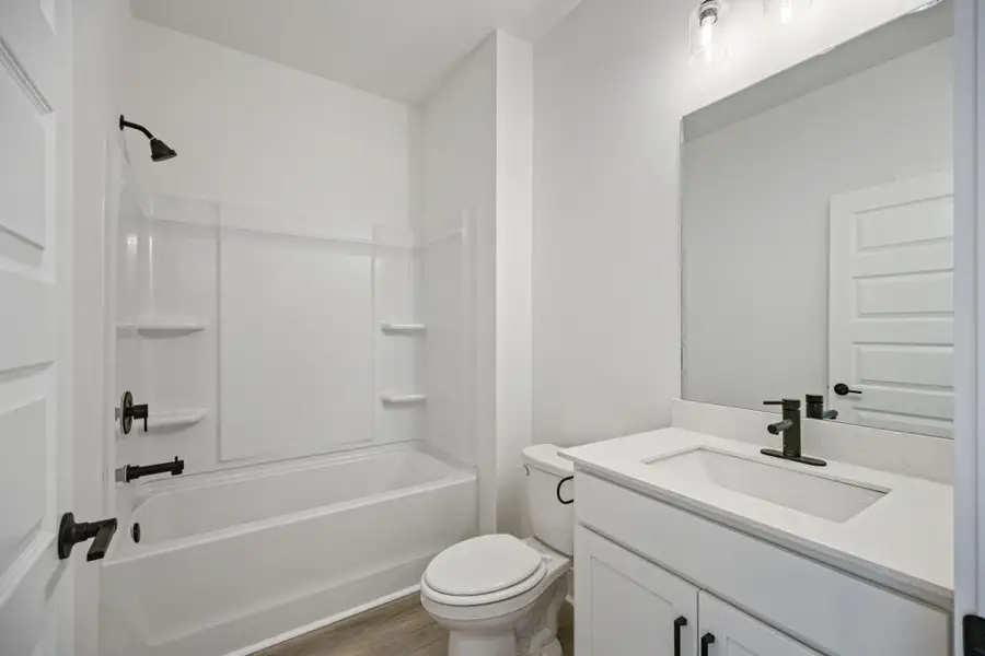Furnished interior view inside a new home in Glenview Farms, Murfreesboro (Image 35).