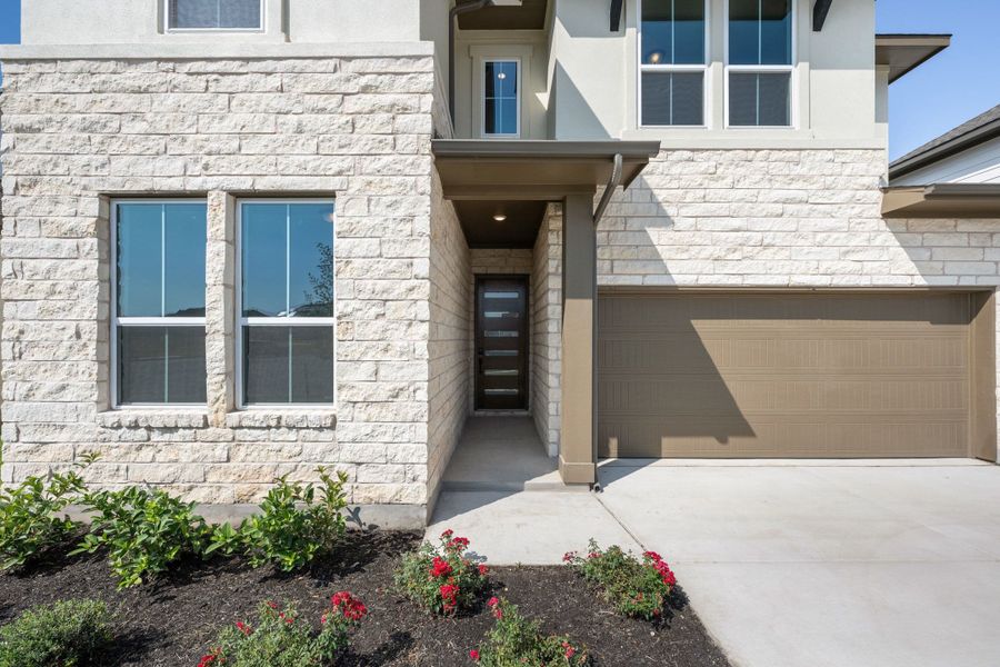 Exterior details and patio area of a home in Park Central, Georgetown (Image 3).