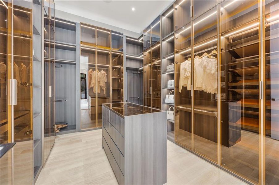 Image 67 of a home in .