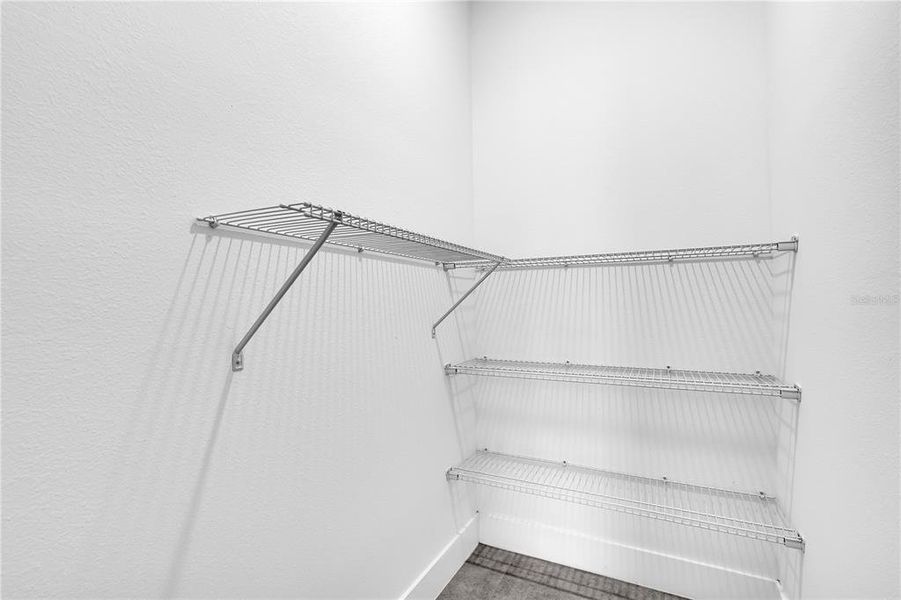 Spacious, unfurnished interior of a new home in , Port Charlotte (Image 14).