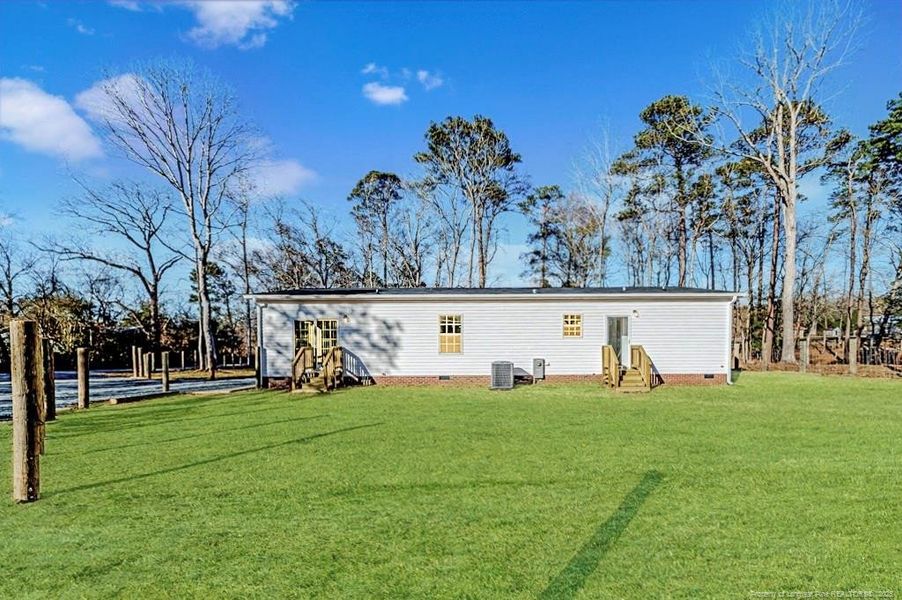 Enhanced back door view Enhanced back door view