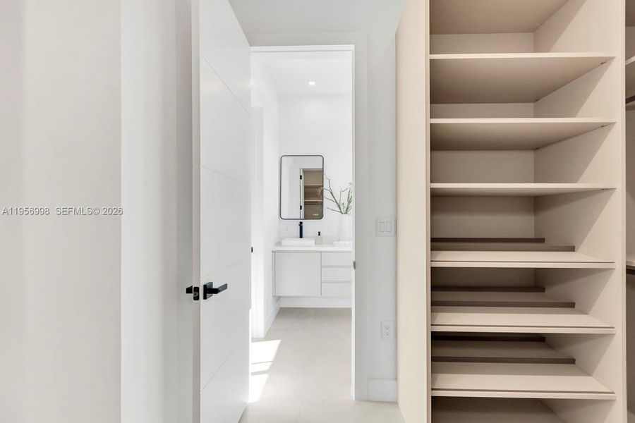 Image 55 of a home in .