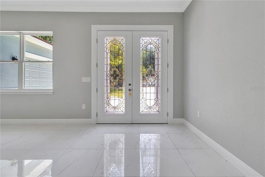 Spacious, unfurnished interior of a new home in , Leesburg (Image 18).