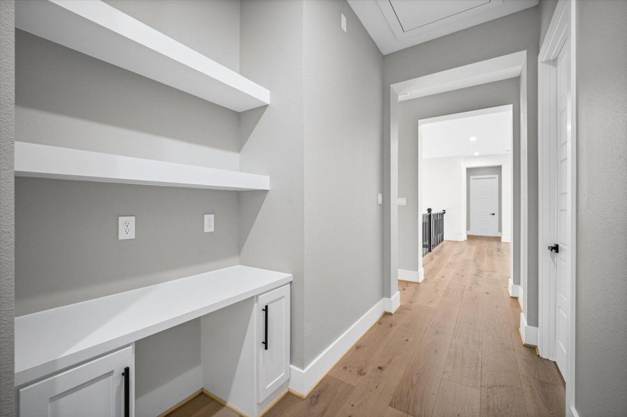 2 FLOOR STUDY AREA