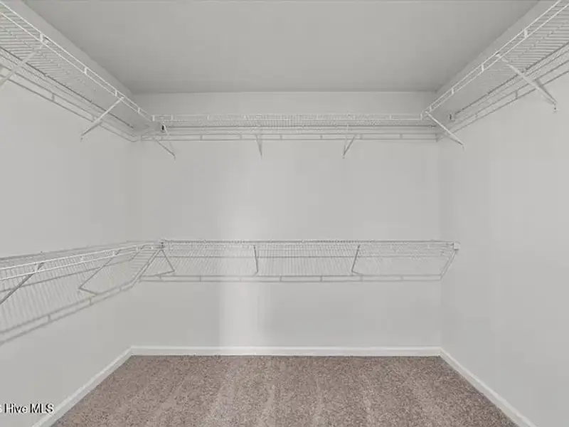 Spacious, unfurnished interior of a new home in Portrait Hills, Aiken (Image 9).