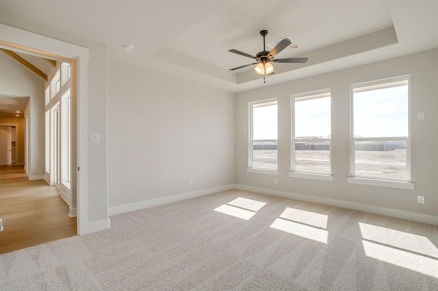 Spacious, unfurnished interior of a new home in , Waxahachie (Image 33). Spacious, unfurnished interior of a new home in , Waxahachie (Image 33).