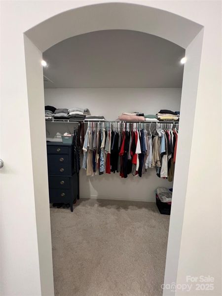 Image 32 of a home in .