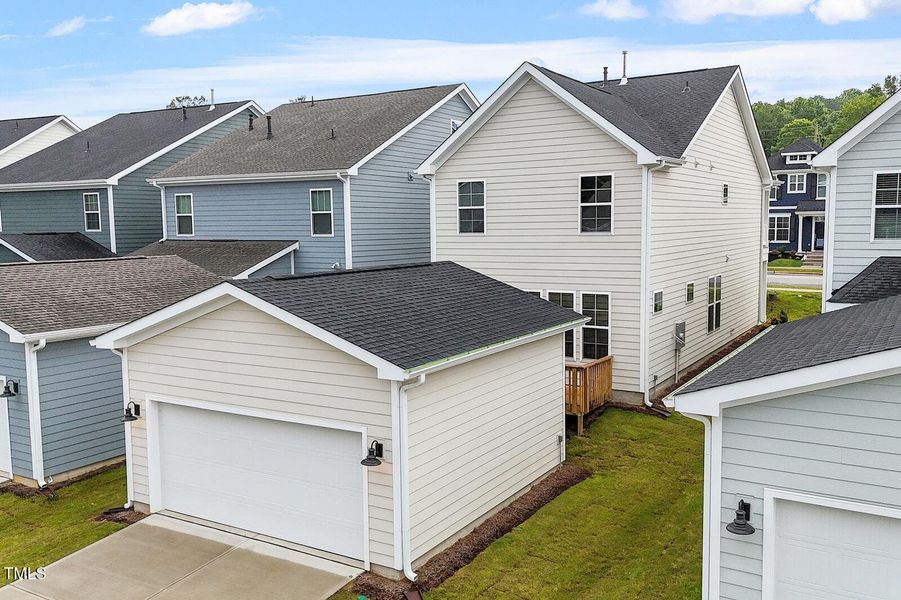 Exterior 7 Exterior 7