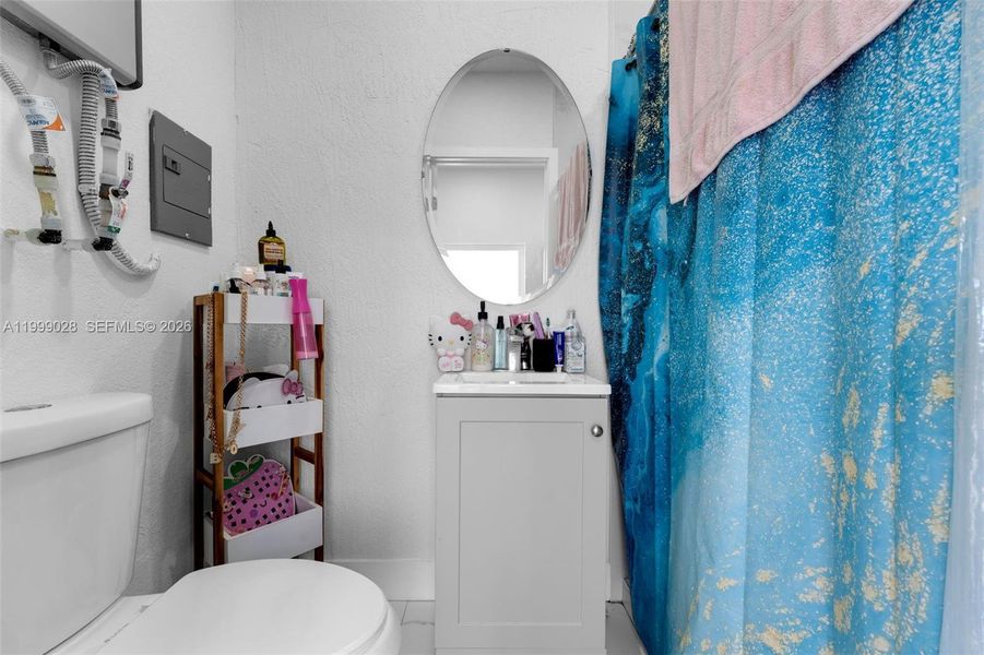 Furnished interior view inside a new home in , Homestead (Image 26).