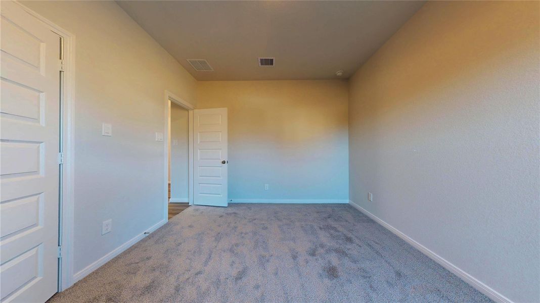 Spacious, unfurnished interior of a new home in Lexington Heights 50', Willis (Image 38).