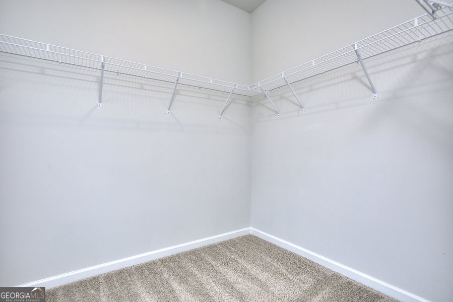 Spacious, unfurnished interior of a new home in Morning Creek Forest, Atlanta (Image 19).