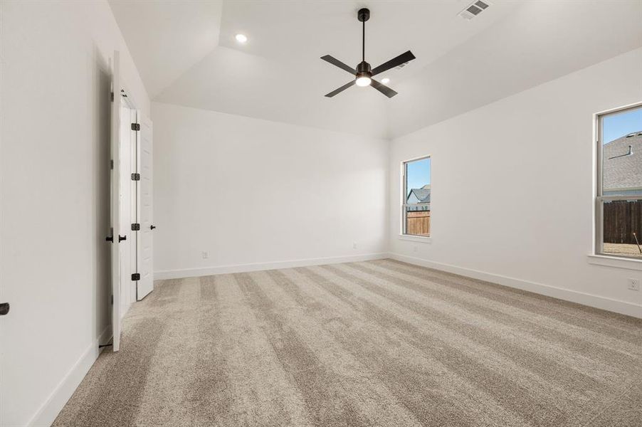 Spacious, unfurnished interior of a new home in Parks of Aledo, Aledo (Image 37).