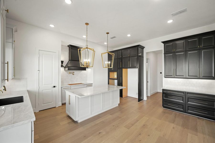 Image 14 of a home in Elyson 45' & 70'. Image 14 of a home in Elyson 45' & 70'.