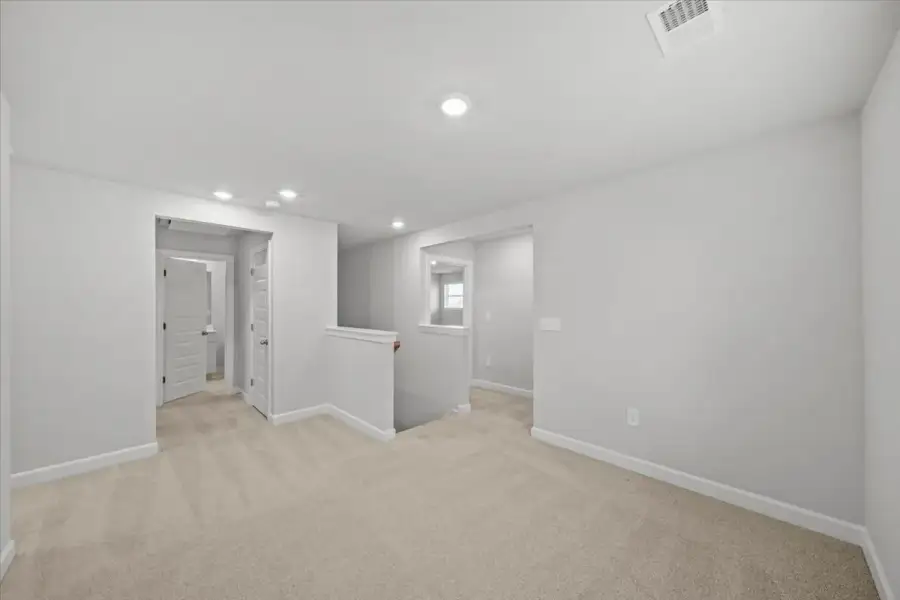 Spacious, unfurnished interior of a new home in Brayfield Manor - Heritage Collection, Wellford (Image 13). Spacious, unfurnished interior of a new home in Brayfield Manor - Heritage Collection, Wellford (Image 13).