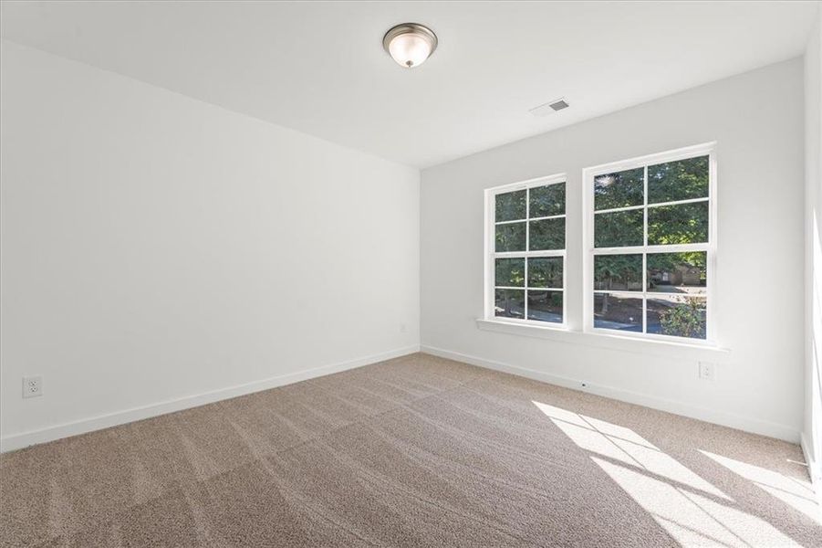 Spacious, unfurnished interior of a new home in Ellington Farms, Statham (Image 28).