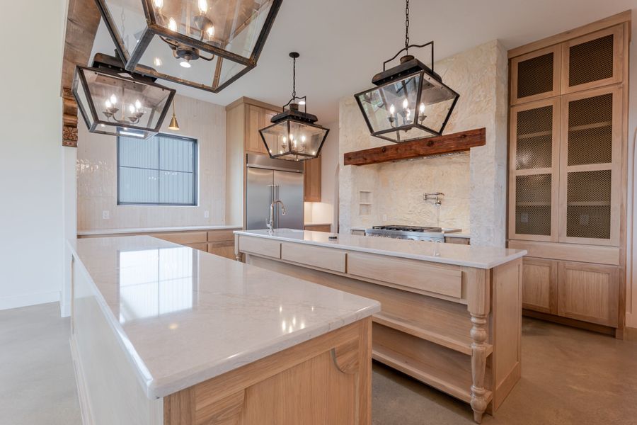 Furnished interior view inside a new home in Eagles Bluff, Weatherford (Image 3).