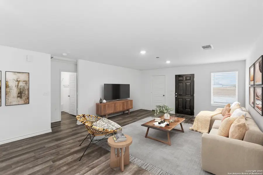Furnished interior view inside a new home in Horizon Ridge, San Antonio (Image 2).