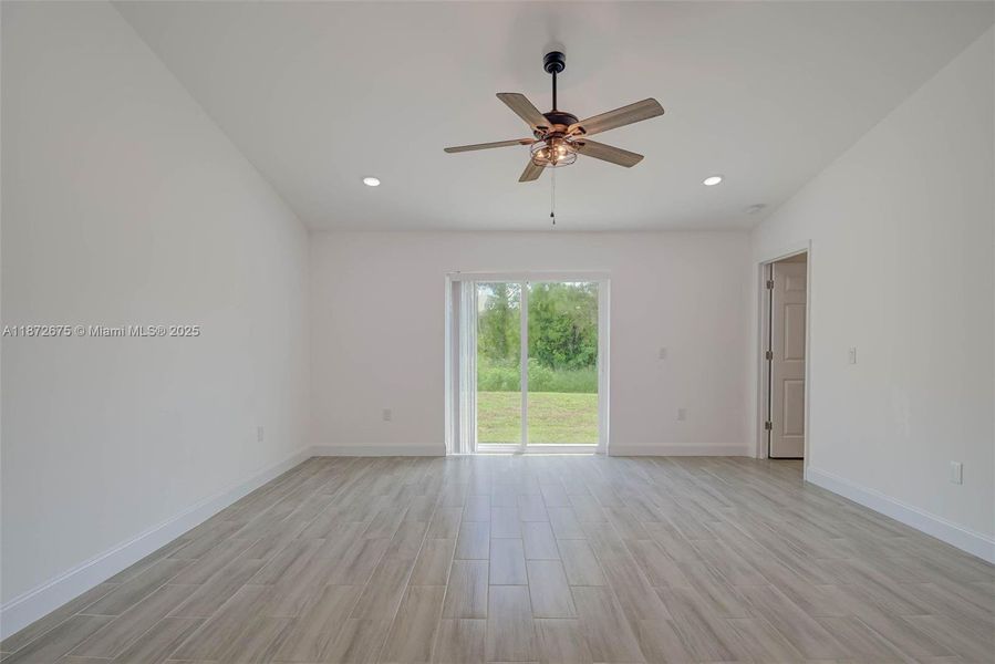 Spacious, unfurnished interior of a new home in , Lehigh Acres (Image 19). Spacious, unfurnished interior of a new home in , Lehigh Acres (Image 19).