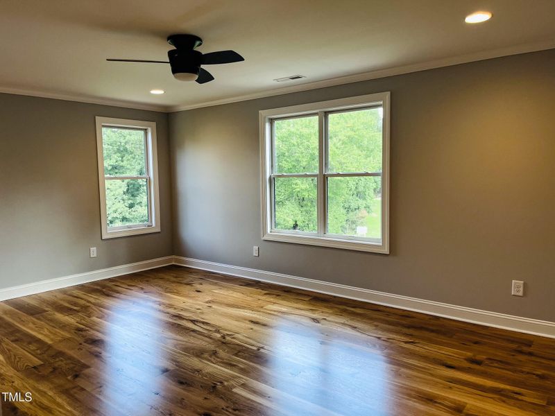 3C5F21E8-B808-4894-B0C2-4B9CEC9AB154