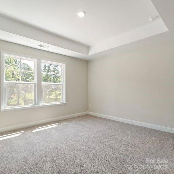 Spacious, unfurnished interior of a new home in , Charlotte (Image 13).