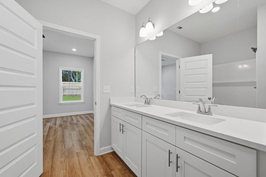 106 horizon way-25