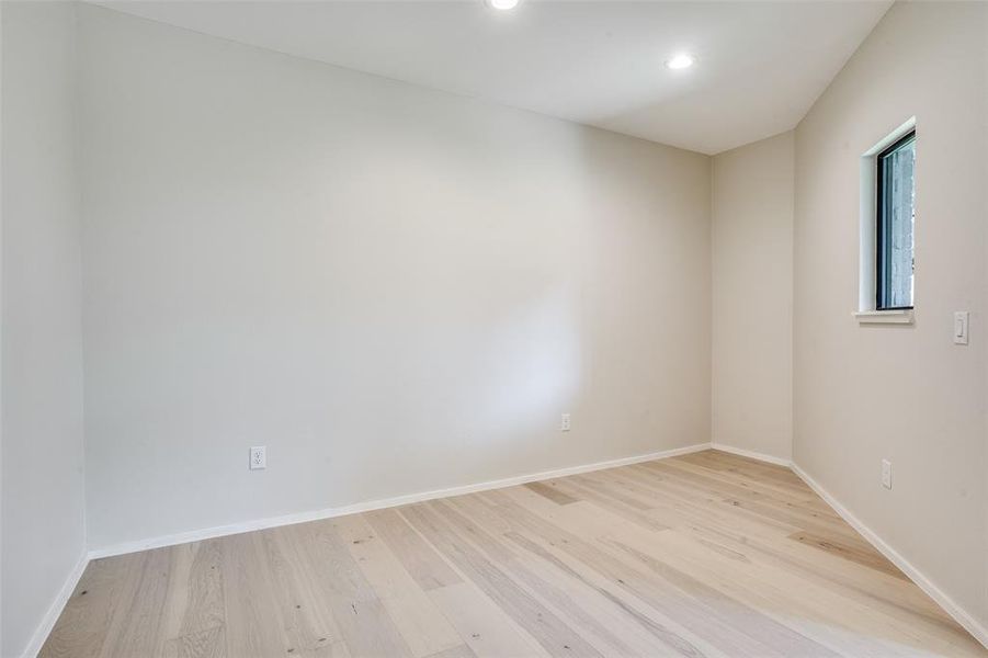 Spacious, unfurnished interior of a new home in , Dallas (Image 23). Spacious, unfurnished interior of a new home in , Dallas (Image 23).